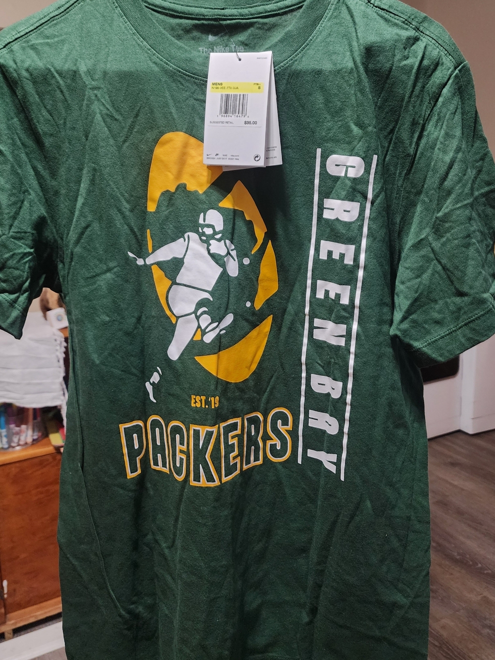 Nike Green Bay Packers Green and Yellow Graphic Tee Sz Small NWT